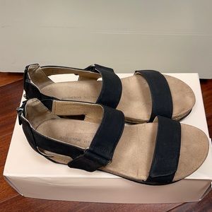 Adrienne Vittadini sandals
